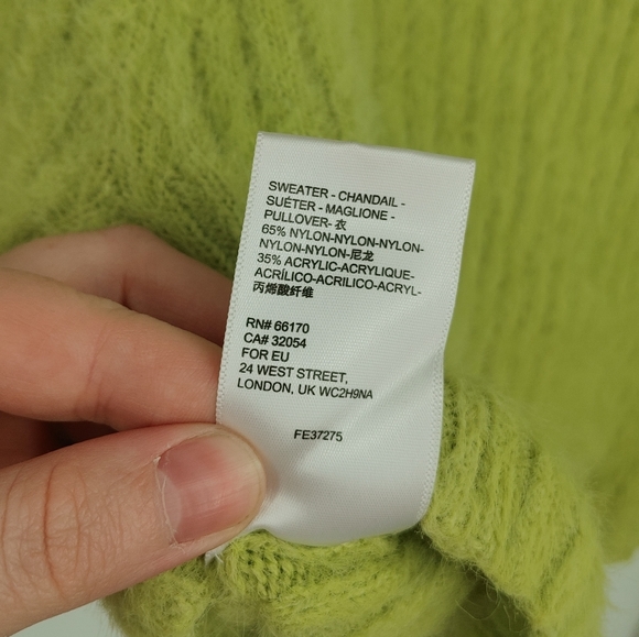 Urban Outfitters | cropped sweater - Picture 4 of 4